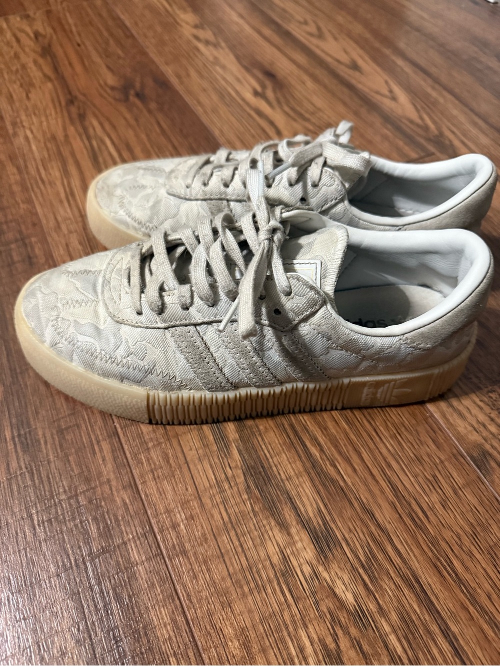 Adidas women’s  Sambarose 'White Camo'